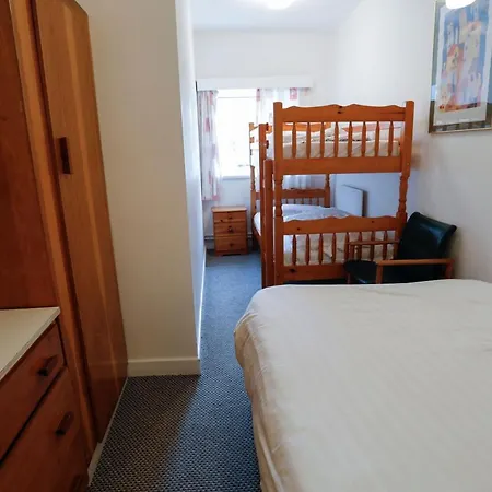 Atlantic Apartotel 3*