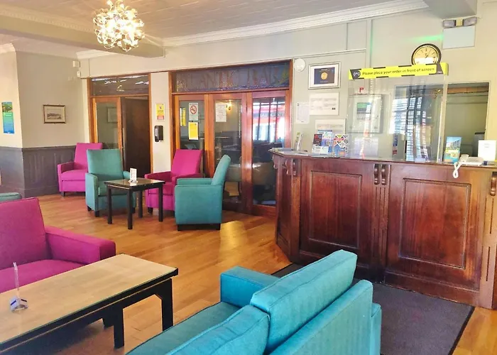 Atlantic Apartotel アパートホテル 3*