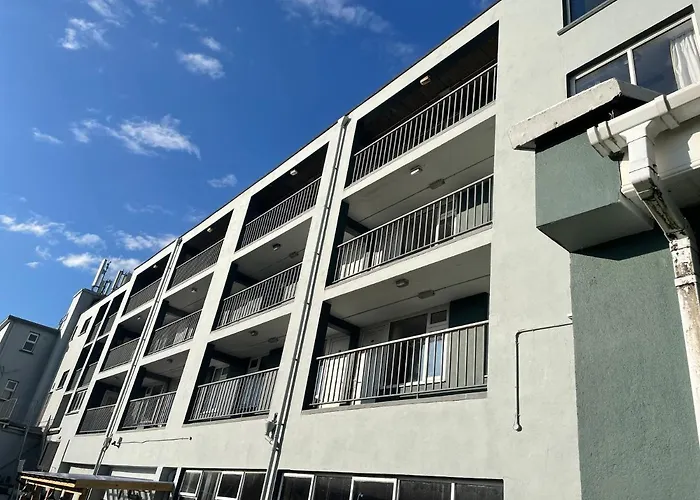 Atlantic Apartotel 3* バンドラン