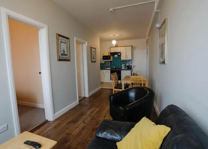 Atlantic Apartotel 3* バンドラン